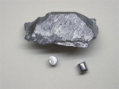  Vanadium – En Metalls Kraftiga Potential i Moderna Applikationer